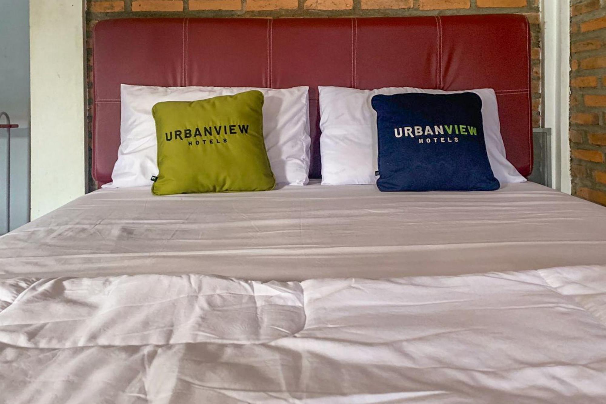 Urbanview Hotel Villa Q Gisting Bandjarnegeri Екстер'єр фото